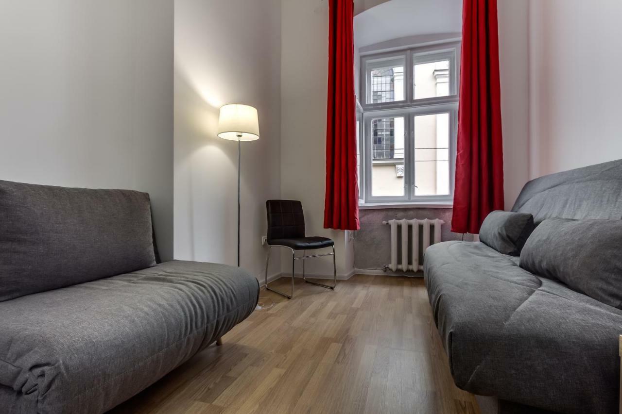 Modern Apartment In Lviv Historic Centre Bagian luar foto